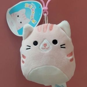 3.5" Laura the Pink Cat Clip NWT New HTF Kellytoy Pet Shop Squad Squishmallow